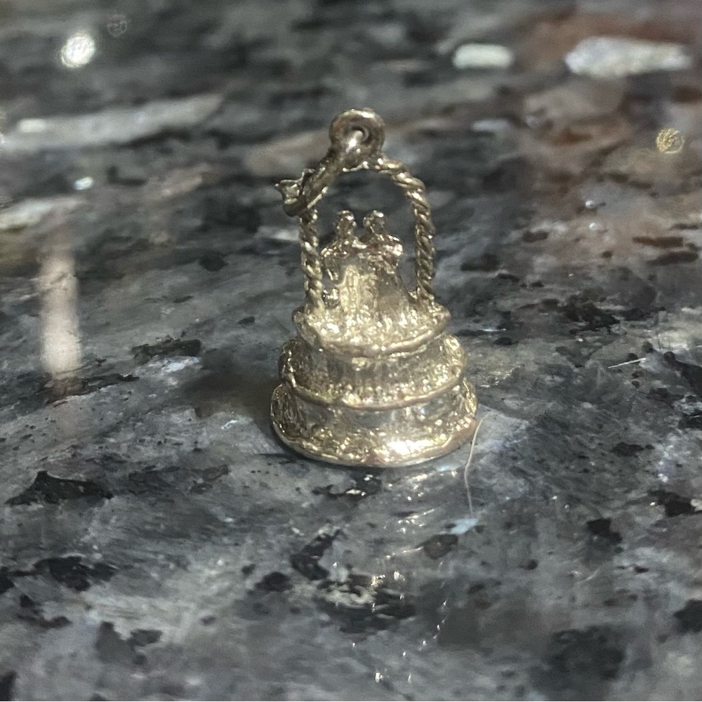 Vintage Sterling Silver Bride and Groom Charm